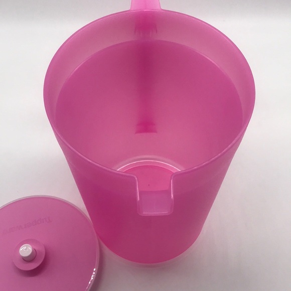 Tupperware Jumbo Jug and 4 Wonder Tumblers Set. - Picture 12 of 16